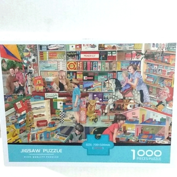 HOTCAN TOY SHOP JIGSAW PUZZLE NWT - Picture 8 of 8